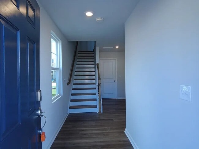 Foto del edificio - 5106 Fir Tree Ln
