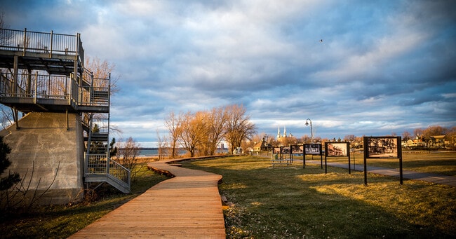 Photo du bâtiment - 174 DES ERABLES