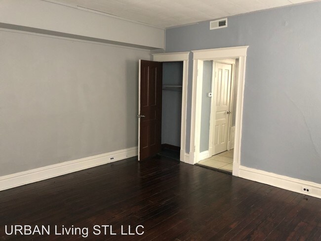 Building Photo - 4552 Virginia Ave