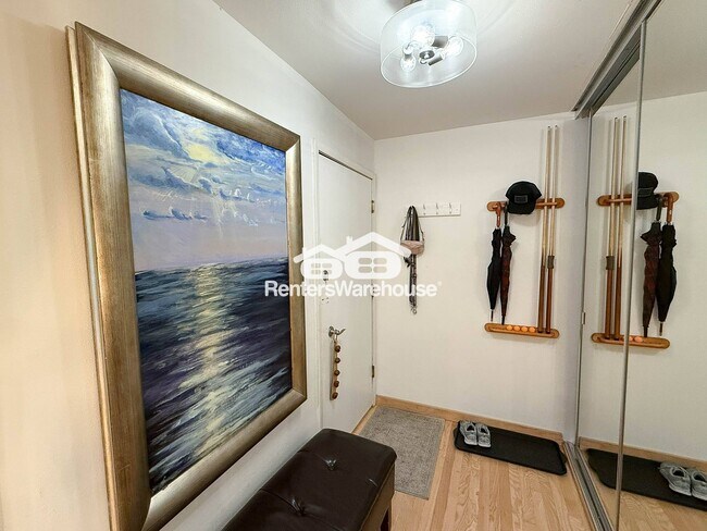 Foto del edificio - 2227 Canyon Blvd