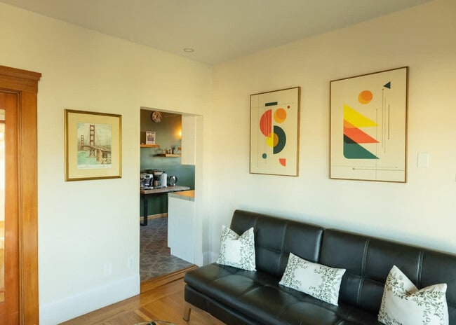 Building Photo - 3148 College Ave