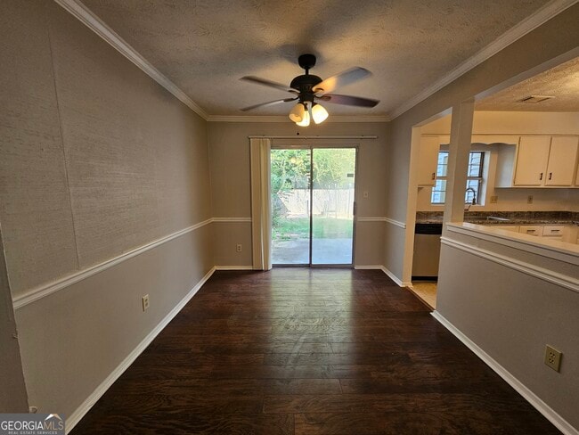 Foto del edificio - 3065 Shadow Walk Ln