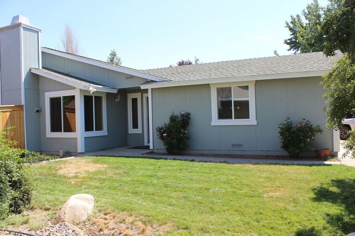 Primary Photo - Make Shadow Lane Your Home!!