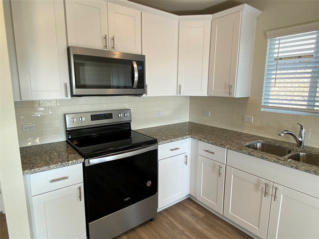 Building Photo - 4533 Greenham Ln.
