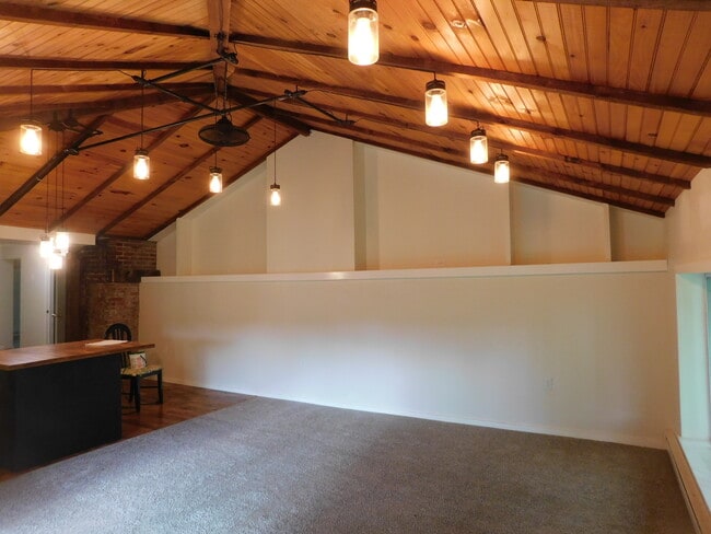 livingroom - 1741 Indian Hills Rd