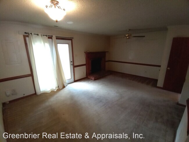 Building Photo - 2 br, 1.5 bath House - 4612 Merrimac Lane