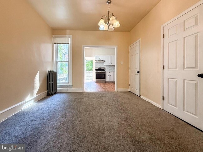 Foto del edificio - 156 W Albanus St