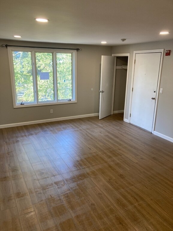 Foto del edificio - 2 Hilltop Ln