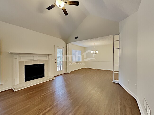 Building Photo - 755 Allens Landing Drive