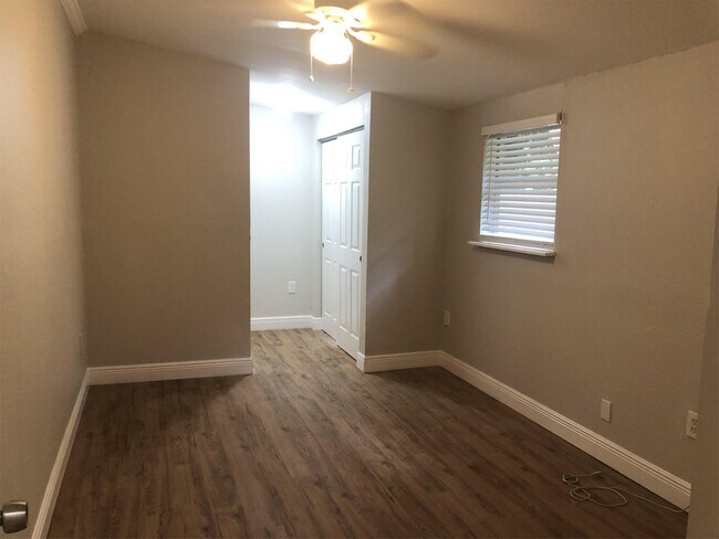Foto del edificio - 4935 Green Key Rd