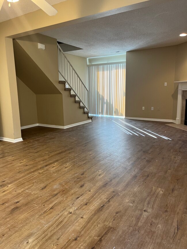 Foto del edificio - 1248 NW Phelps Dr