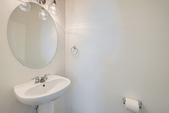Foto del edificio - Fountain Townhome