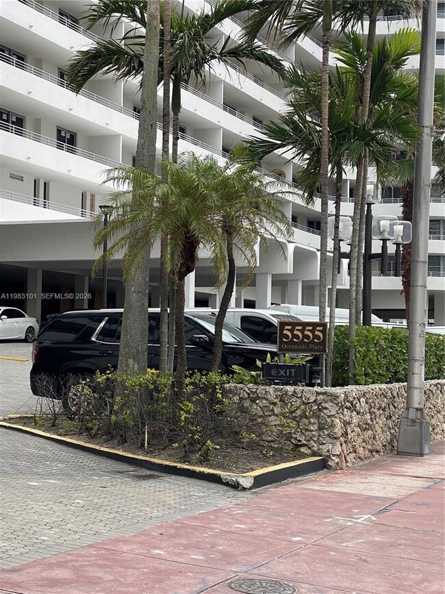 Building Photo - 5555 Collins Ave