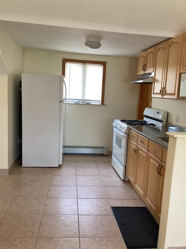 Building Photo - 638 Concord Ave