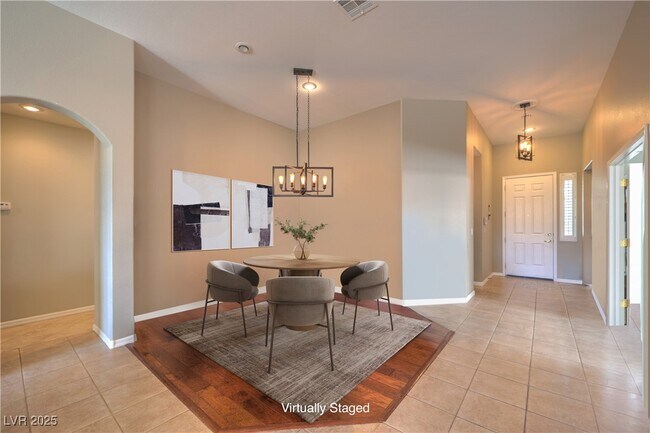 Foto del edificio - 11135 River Hills Ln