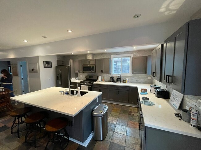 Foto del edificio - Charming 3 bedroom 3.5 bathroom in North Park