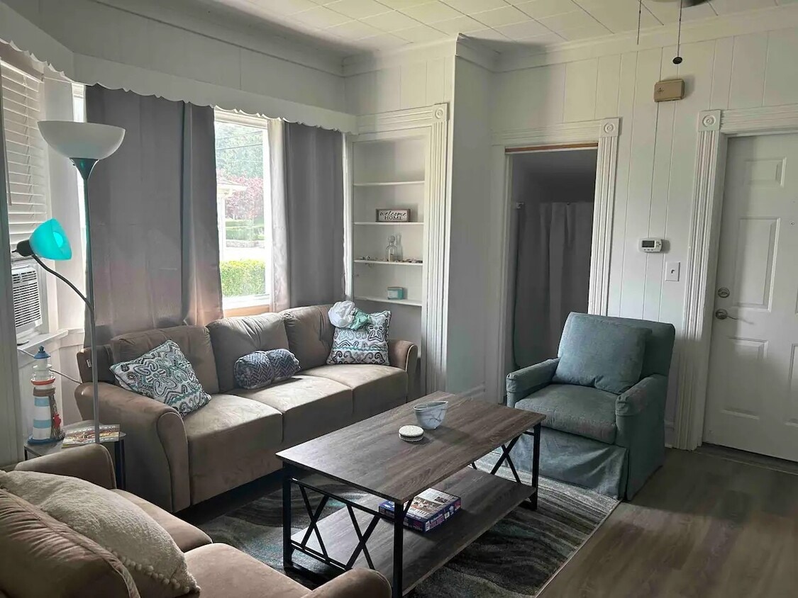 Primary Photo - 29 Stillman Ave