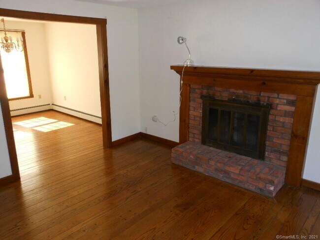 Building Photo - 35 Prodell Rd