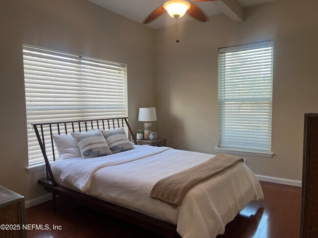 Foto del edificio - 757 2nd St S
