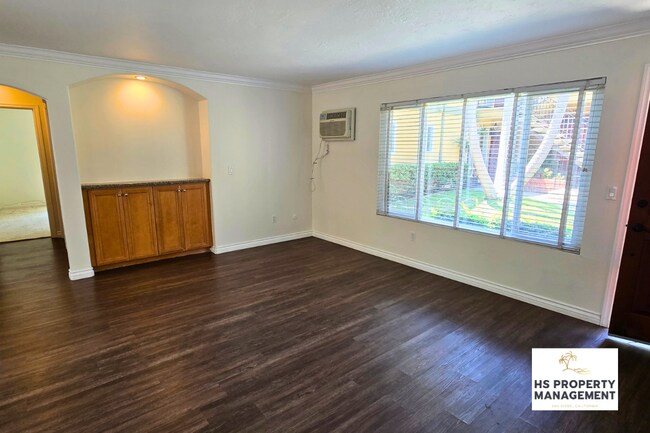 Foto del edificio - 4847 Williamsburg Ln