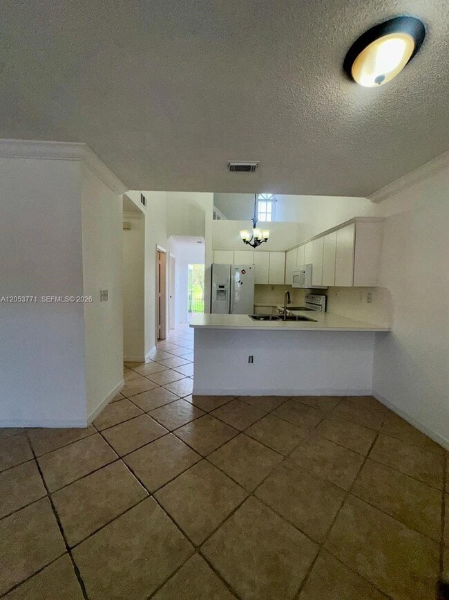 Foto del edificio - 15334 SW 36th Terrace