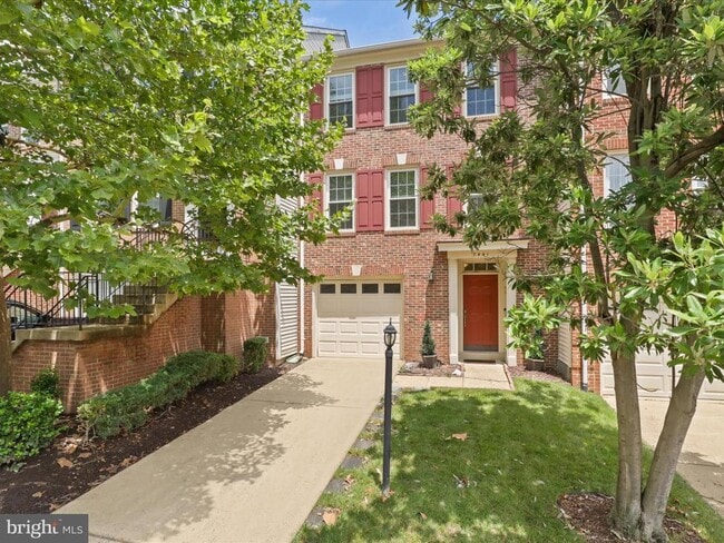 Building Photo - 7441 Heatherfield Ln