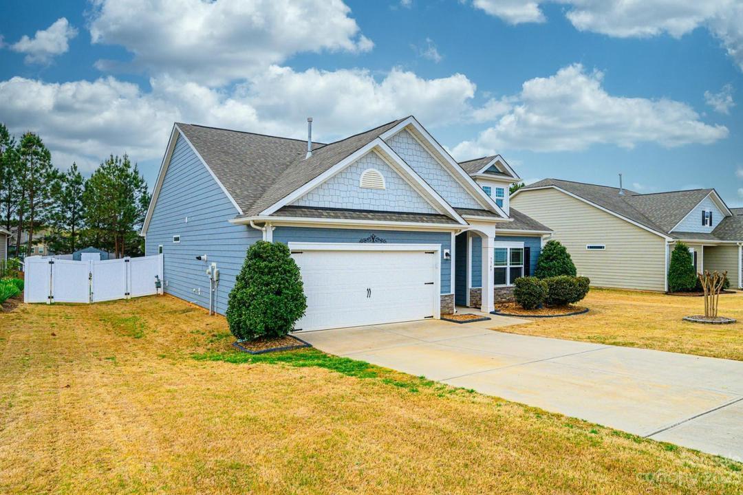 7349 Adirondack Dr, Denver, NC 28037 House Rental in Denver, NC