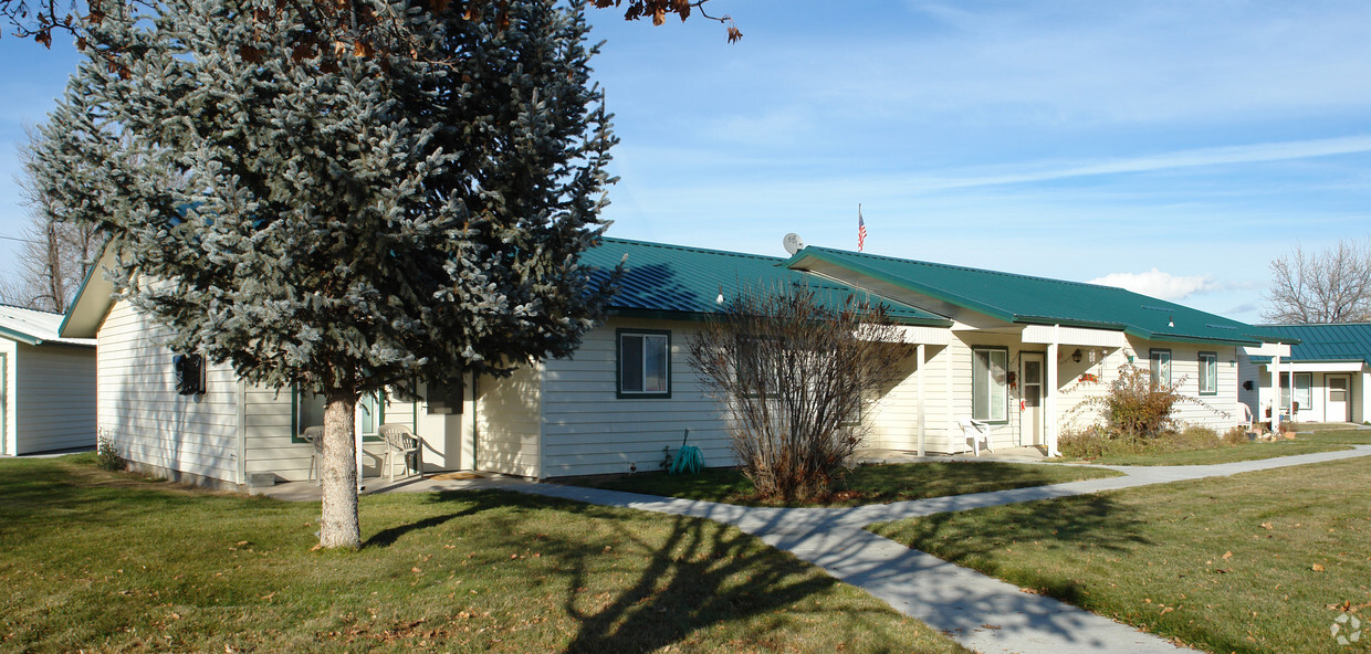 Primary Photo - New Plymouth Senior Housing