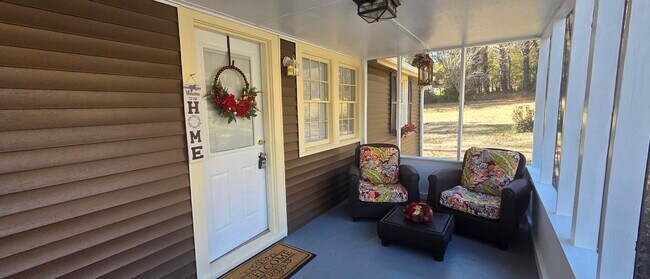 ¡Bienvenido a casa! - 7043 S Goddard Rd