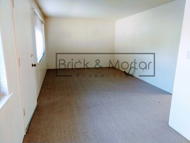 Building Photo - Adorable 1 bedroom apartment Westside Carson