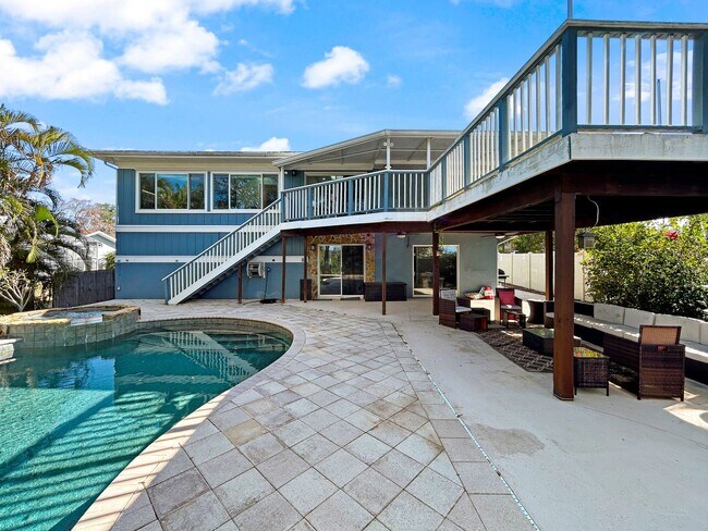 Building Photo - 4 Bed Waterfront Paradise with Pool, Dock & Gulf Access in Baileys Bluff