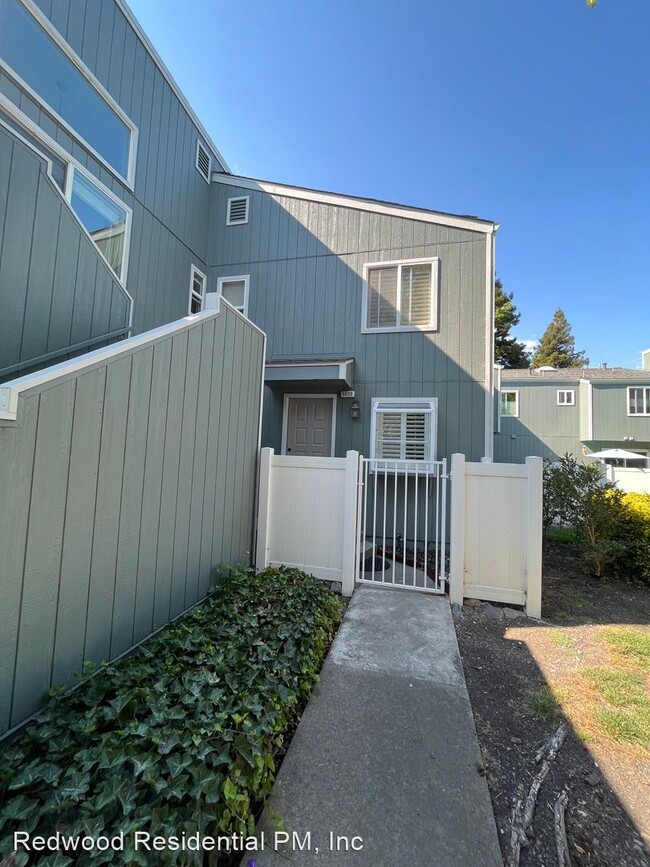Foto del edificio - 2 br, 1.5 bath House - 6808 Avenida Cala