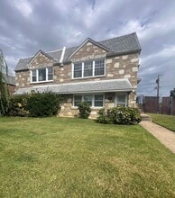 Building Photo - 1635 Griffith St