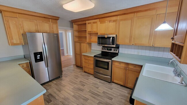 Foto del edificio - SEPTEMBER RENT SPECIAL! 2 Bed, 1 Bath Home Available in Greenville