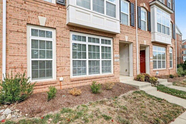 Building Photo - 22824 Ferncrest Terrace