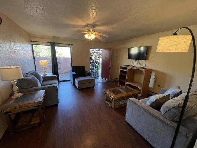 Foto del edificio - 25972 US-70