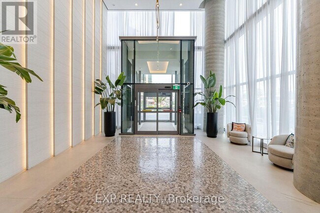 Photo du bâtiment - 7890-7890 Jane St