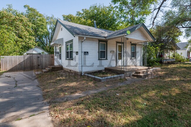 Foto del edificio - 1532 S Edwards St