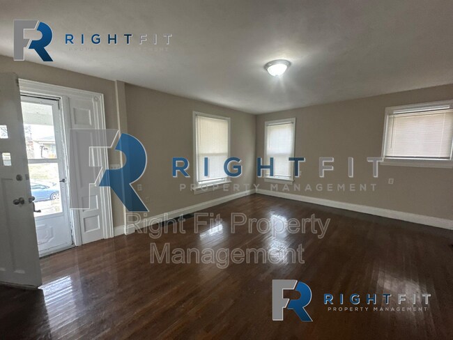 Foto del edificio - 48 W Norman Ave