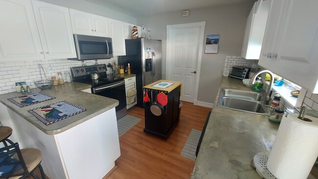Building Photo - 3751 Dunes Rd