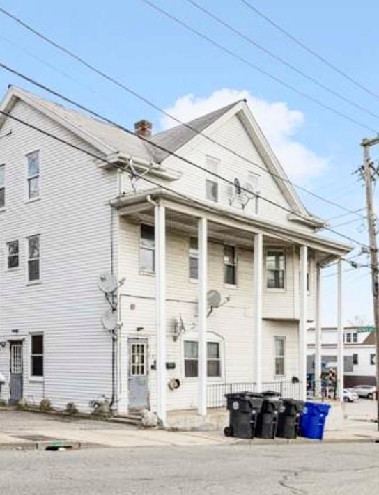 Building Photo - 804 2nd St