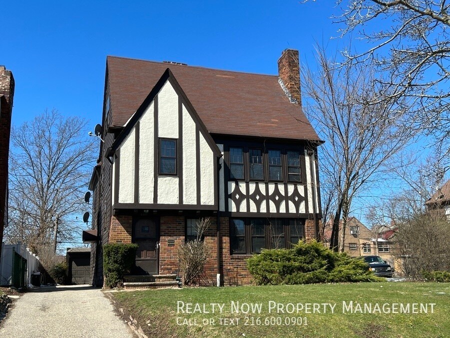 Primary Photo - 3604 Normandy Rd
