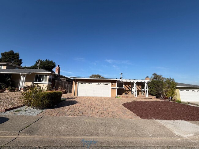 Foto del edificio - Charming Single-Family Home in the Heart of Millbrae Meadows