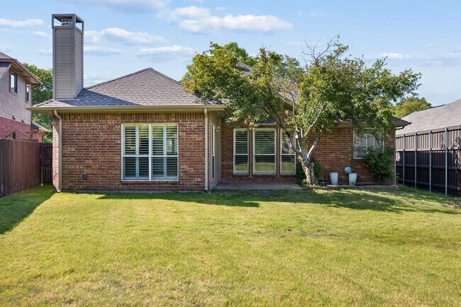 Foto del edificio - 1833 Melton Dr