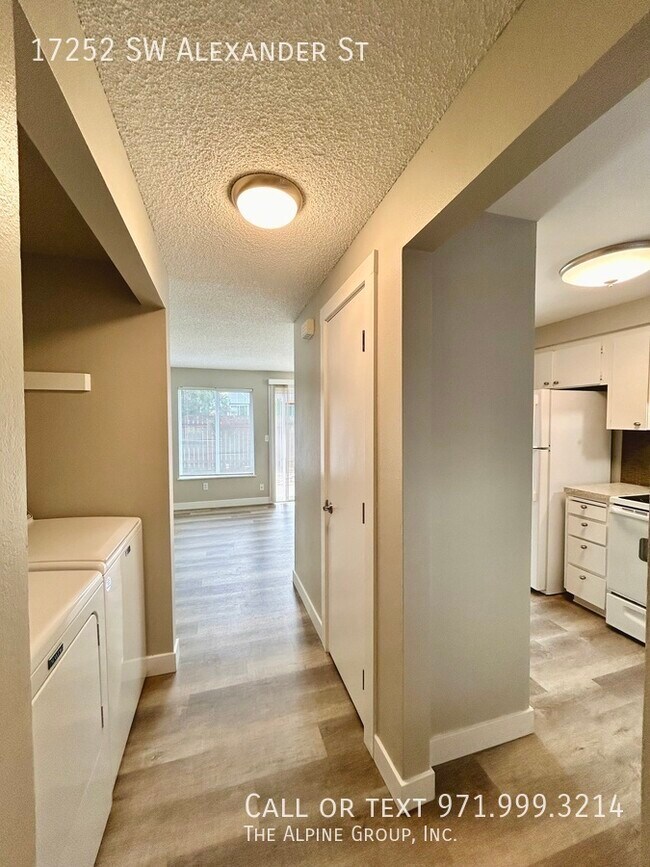 Foto del edificio - 17252 SW Alexander St