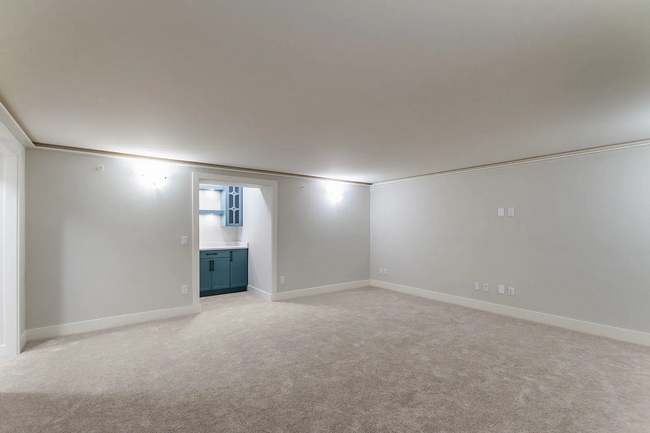 Building Photo - 10897 Morrisette Pl