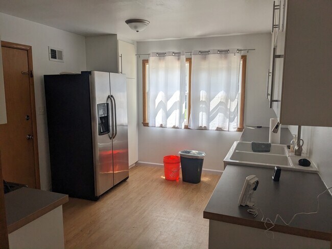 Foto del edificio - 2812 S 61st St