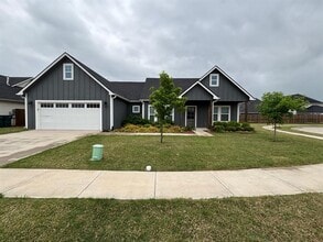 Building Photo - 502 Sonoma Ct