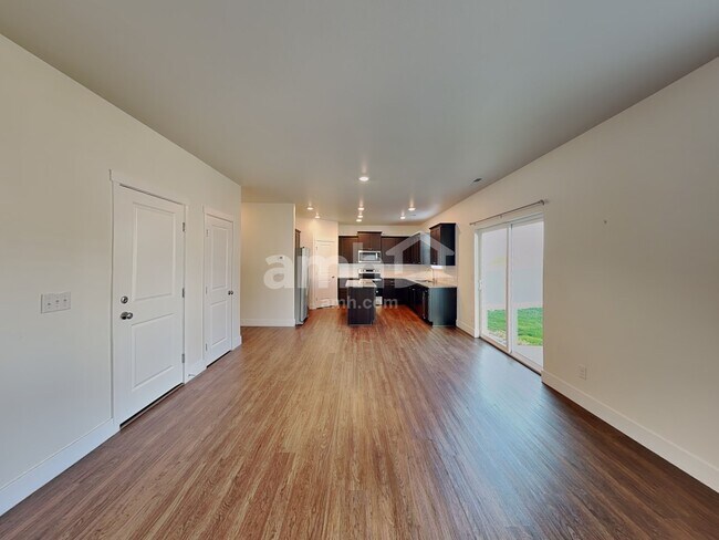 Foto del edificio - 6906 35th Pl NE