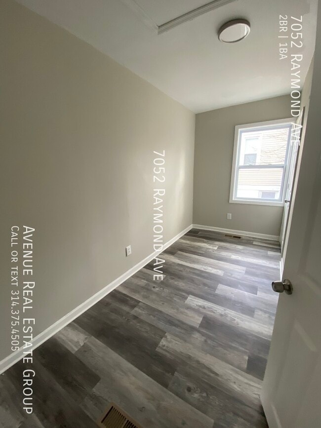 Building Photo - Just Listed! - 7052 Raymond Ave